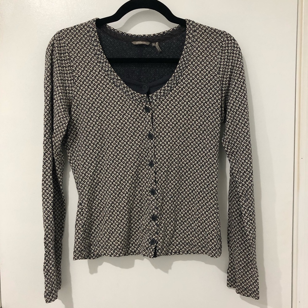 Long Sleeve Button Top Geometric Pattern S